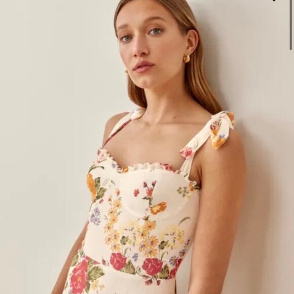 Reformation Nikita dress bouquet white floral size 4 100% viscose DR - Picture 5 of 11